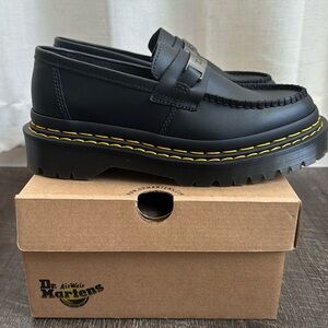Dr. Martens Penton Bex